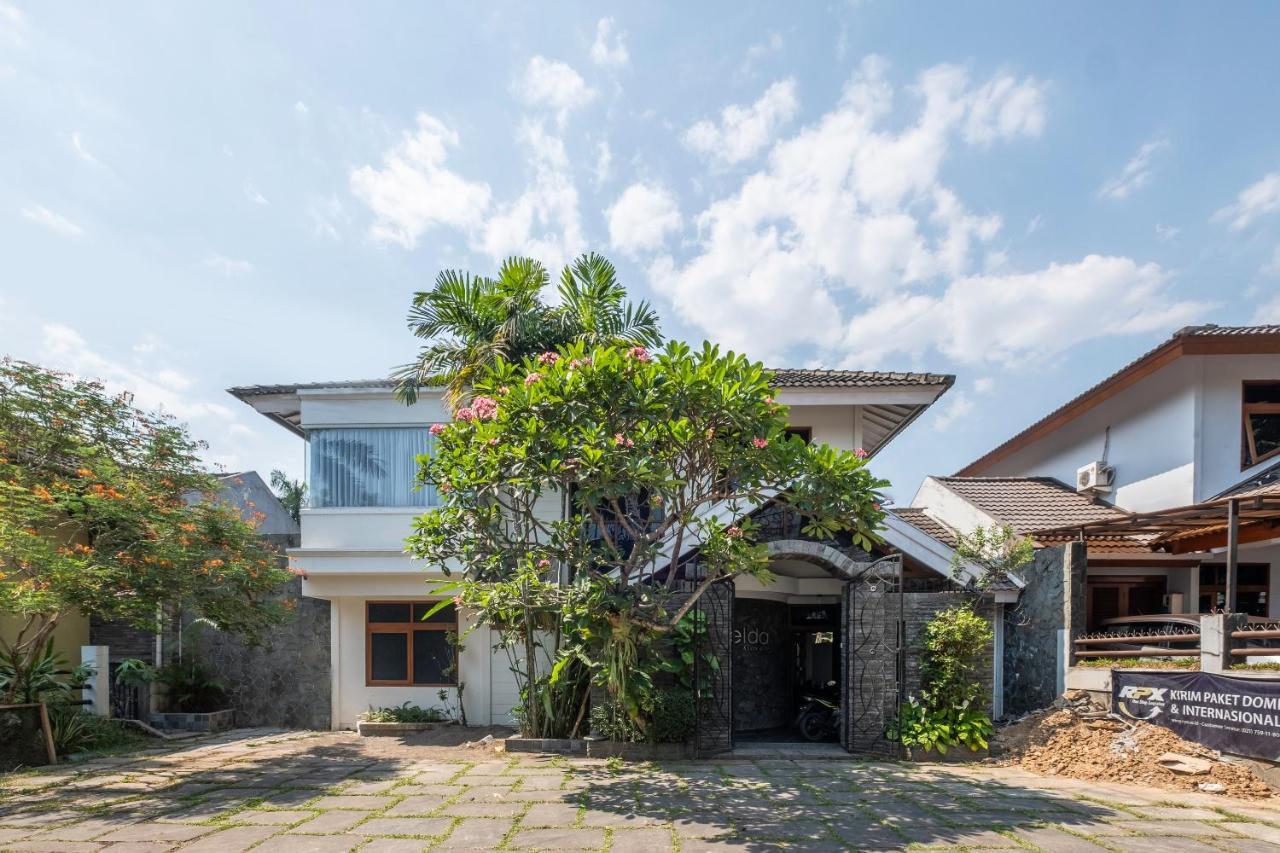 Imelda Residence Setrasari Redpartner Bandung Kültér fotó